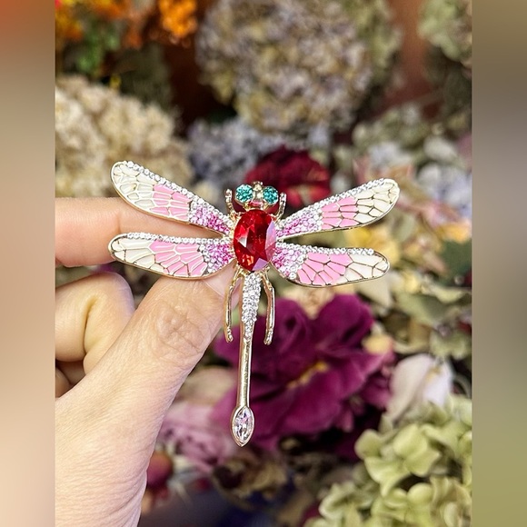New Rhinestones Dragonfly brooch - Picture 3 of 9